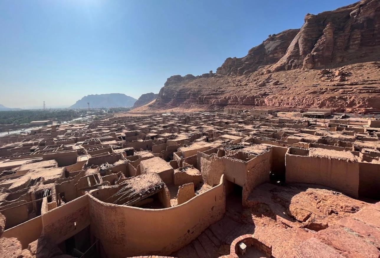 فندق Under Las Palms Alula مدائن صالح المظهر الخارجي الصورة